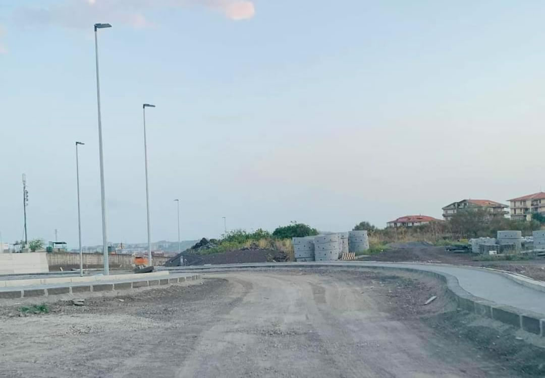 Strada dell’Etna, da lunedì 27/5 al via opere completamento. Annuncio Città metropolitana Catania: verso apertura primo tratto nuova arteria
